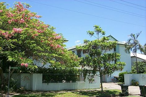 Property photo of 2/334-336 Draper Street Parramatta Park QLD 4870