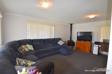 Property photo of 2 Fairbairn Street Marsden QLD 4132