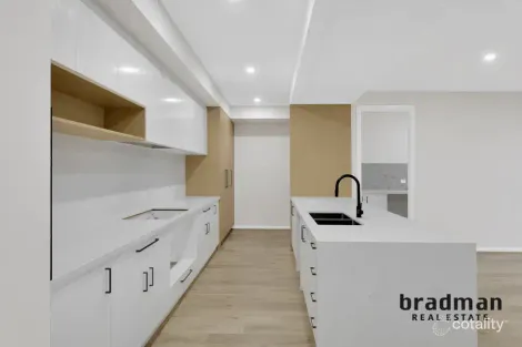 Property photo of 9 Stainer Way Donnybrook VIC 3064