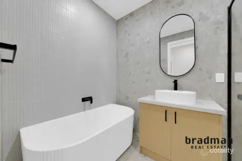 Property photo of 9 Stainer Way Donnybrook VIC 3064