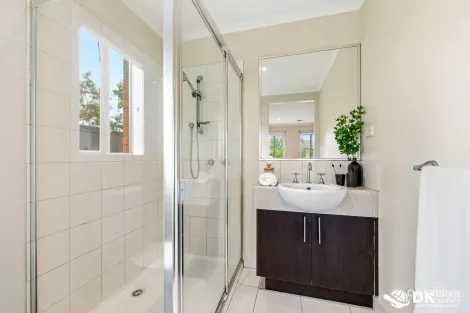 Property photo of 5 Mallina Glen Tarneit VIC 3029