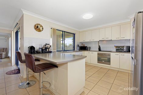 Property photo of 21 Belmonte Drive Coral Cove QLD 4670