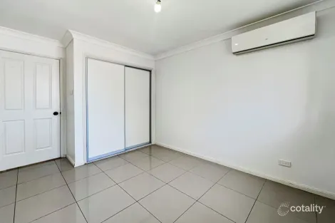 Property photo of 1 Bowden Close Green Valley NSW 2168