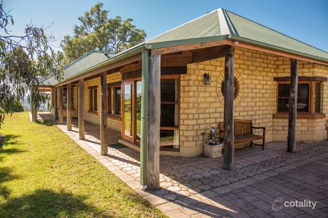 Property photo of 77 Mountview Close Bega NSW 2550