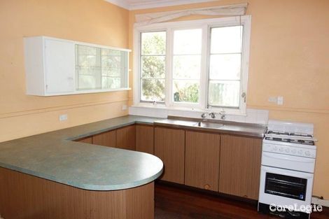 Property photo of 16 Ellison Street Willagee WA 6156