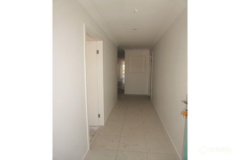 Property photo of 17 Joseba Place Springfield Lakes QLD 4300