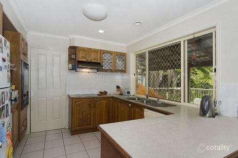 Property photo of 18 Enfield Crescent Battery Hill QLD 4551