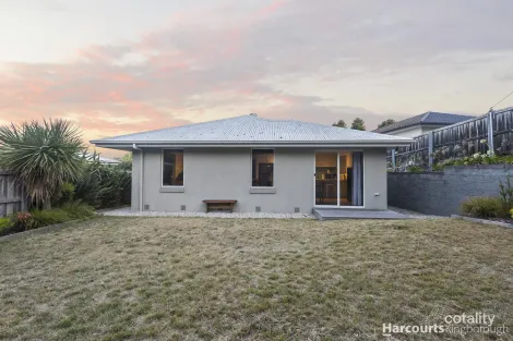 7/1 Sophia St, Kingston, TAS 7050