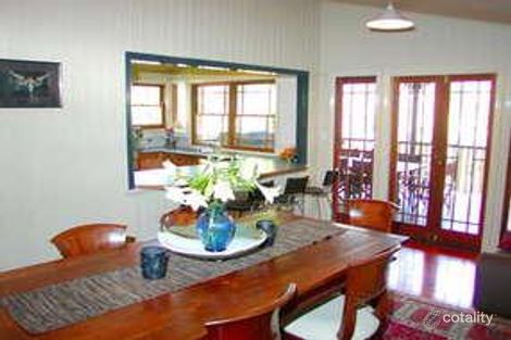 Property photo of 42 The Drive Bardon QLD 4065