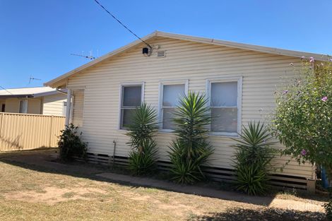 Property photo of 32 Newton Street Shepparton VIC 3630