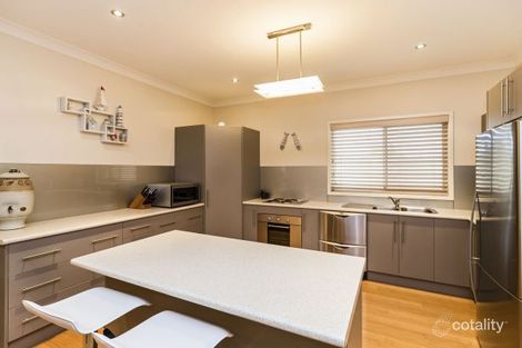 18 Clara St, Belmont South, NSW 2280