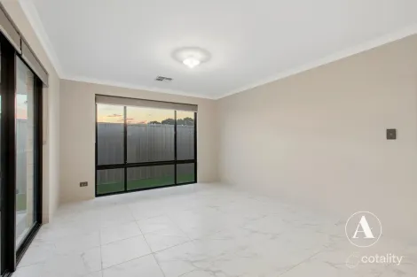 Property photo of 23 Hackney Loop Byford WA 6122