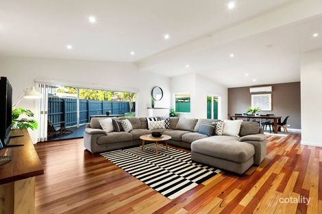 Property photo of 5 Lake Avenue Mitcham VIC 3132