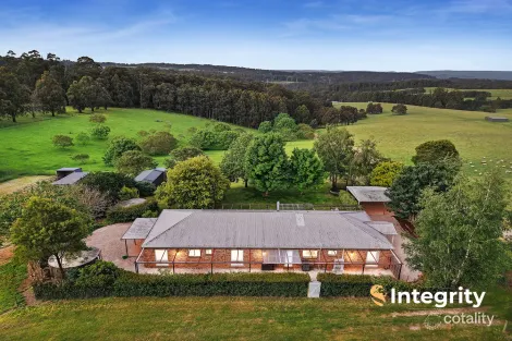 Property photo of 48 Deviation Road Kinglake Central VIC 3757