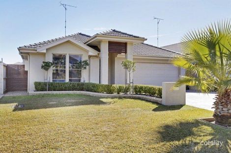 7 Condron Cct, Elderslie, NSW 2570