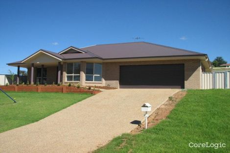 Property photo of 13 Jordan Place Young NSW 2594