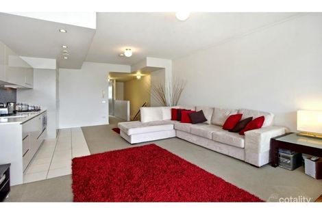 Property photo of 220/2-4 Powell Street Waterloo NSW 2017