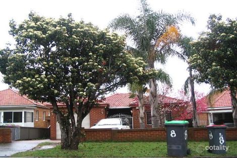 8 Pallamana Pde, Beverly Hills, NSW 2209