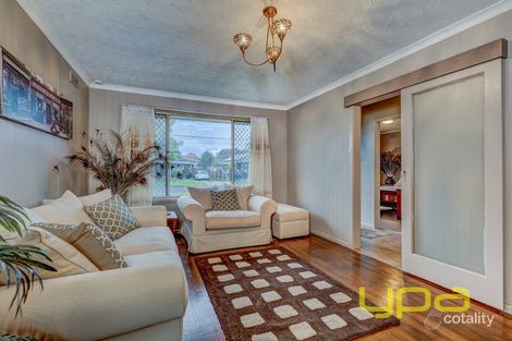 Property photo of 28 Gretel Grove Melton VIC 3337