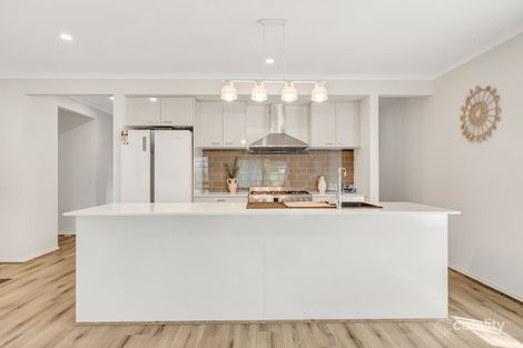 Property photo of 16 Newbery Chase Yea VIC 3717