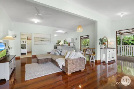 Property photo of 17 Enid Street Flying Fish Point QLD 4860