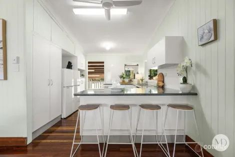 Property photo of 17 Enid Street Flying Fish Point QLD 4860