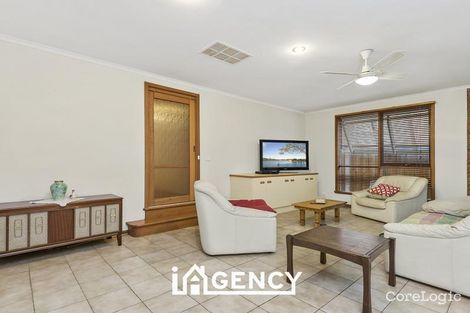 Property photo of 291 James Cook Drive Endeavour Hills VIC 3802