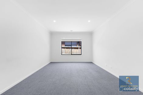 Property photo of 26 Hutchison Road Mambourin VIC 3024