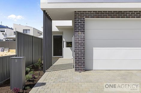 Property photo of 11 Ballater Way Currambine WA 6028