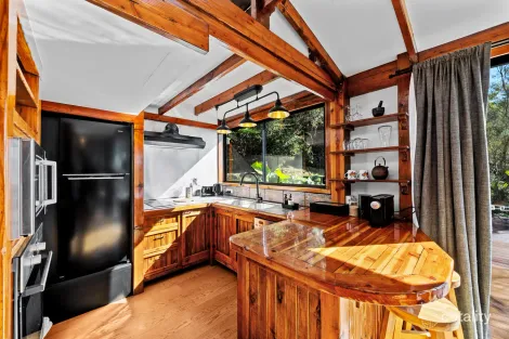 Property photo of 107 Repeater Station Road Springbrook QLD 4213