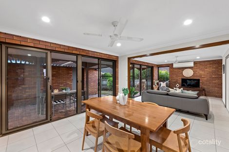 Property photo of 26 Breadalbane Street Carindale QLD 4152