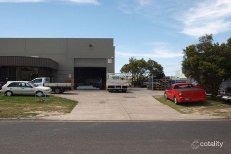 2/13 Johnston Ct, Dandenong South, VIC 3175