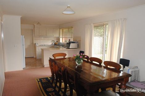 Property photo of 1/101 Watsons Road Glen Waverley VIC 3150
