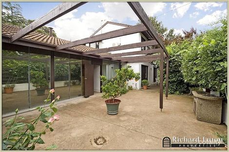 Property photo of 85 Springvale Drive Weetangera ACT 2614