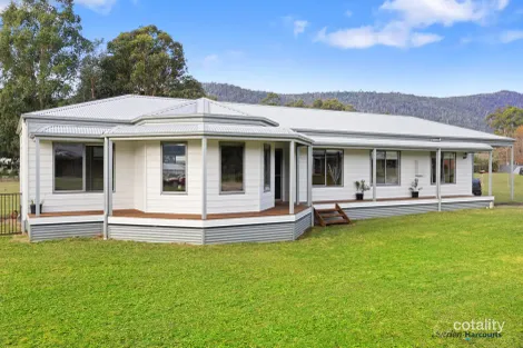 Property photo of 4 Waters Place Buxton VIC 3711