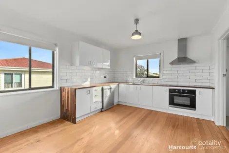 Property photo of 12 Carins Street Waverley TAS 7250
