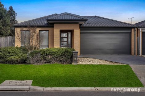 Property photo of 32 Watergum Way Wallan VIC 3756