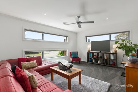 Property photo of 1 Heathwood Way Ocean Grove VIC 3226