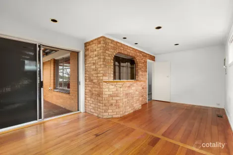 Property photo of 16 Vickers Avenue Strathmore Heights VIC 3041