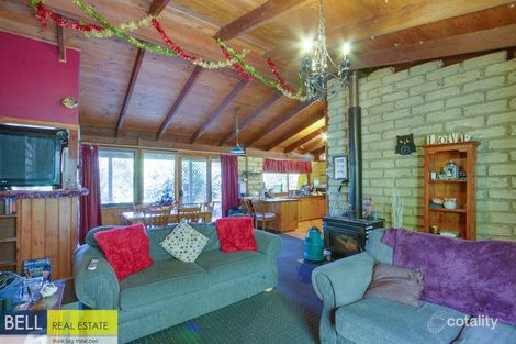 Property photo of 37 Second Avenue Cockatoo VIC 3781