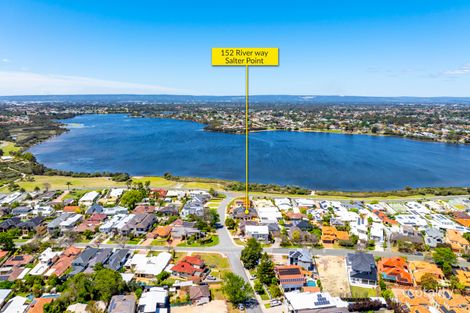 Property photo of 152 River Way Salter Point WA 6152
