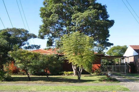 Property photo of 4 Greenmeadows Crescent Toongabbie NSW 2146
