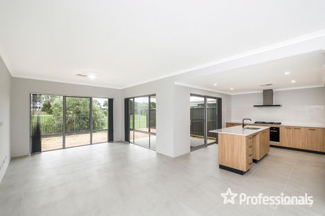 12 Bonville Pl, Yanchep, WA 6035