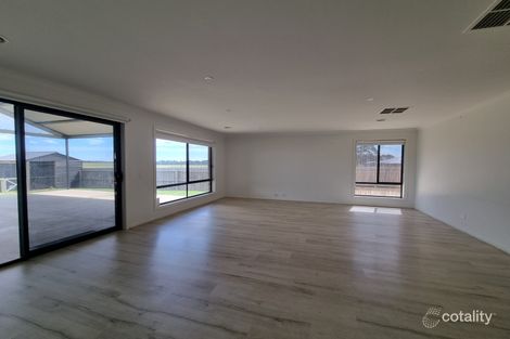 Property photo of 31 Imperial Drive Colac VIC 3250