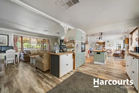Property photo of 14 Wanill Place Wanneroo WA 6065