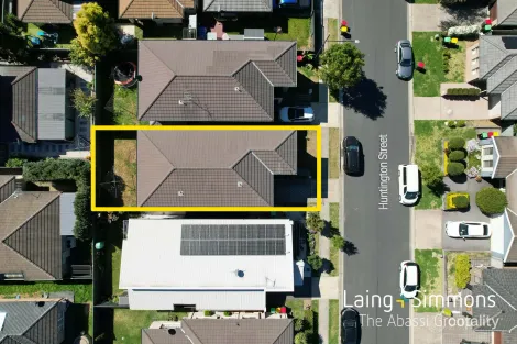 Property photo of 6 Huntington Street Ropes Crossing NSW 2760