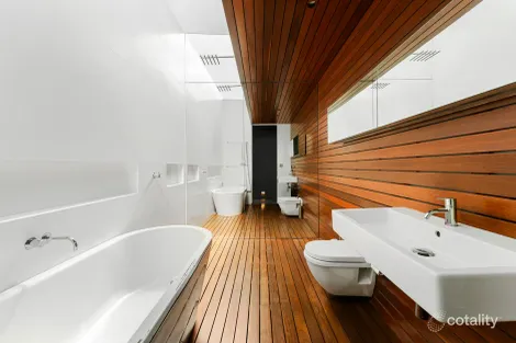 Property photo of 32 Ashton Street Queens Park NSW 2022