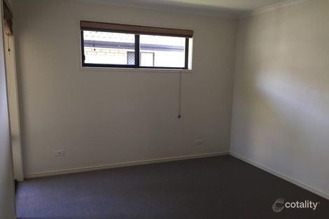 17 Peony Cct, Little Mountain, QLD 4551