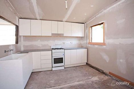 Property photo of 17 Candover Street Geelong West VIC 3218