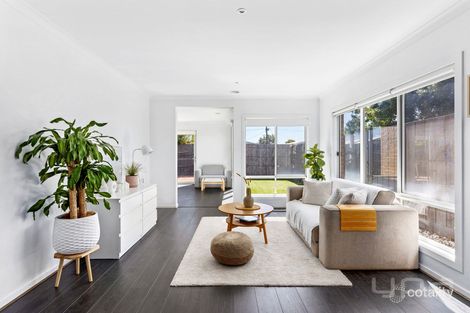 Property photo of 186 Eighth Avenue Rosebud VIC 3939